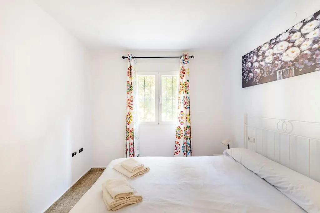 Amplio Piso Para Disfrutar Del Centro De Malaga Con Parking Gratuito Spain