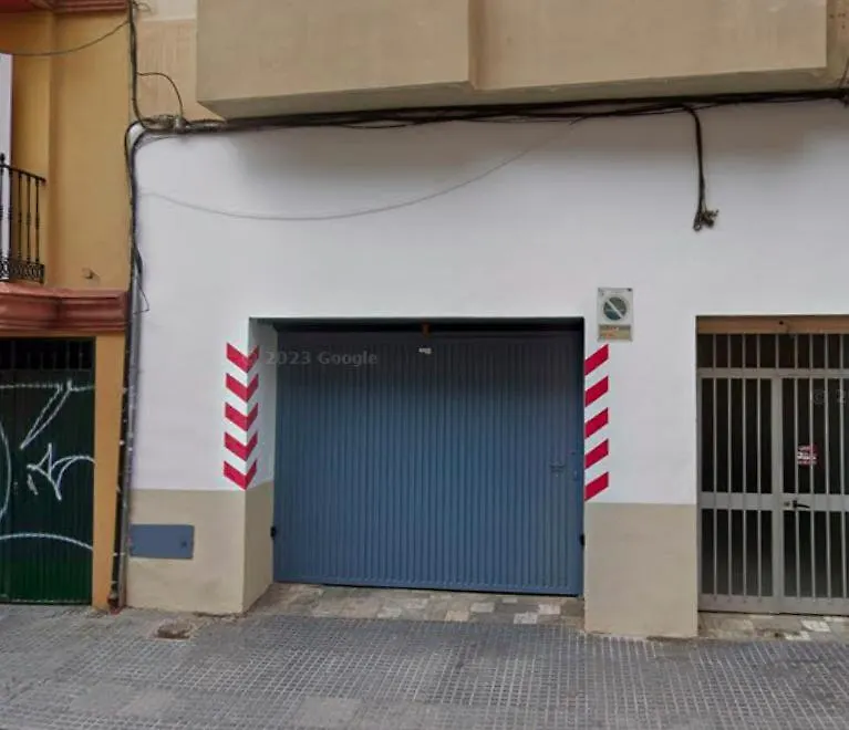 Amplio Piso Para Disfrutar Del Centro De Malaga Con Parking Gratuito