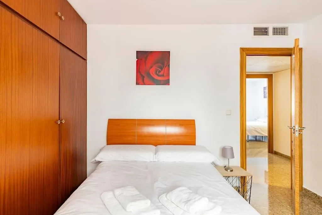Amplio Piso Para Disfrutar Del Centro De Malaga Con Parking Gratuito Apartment