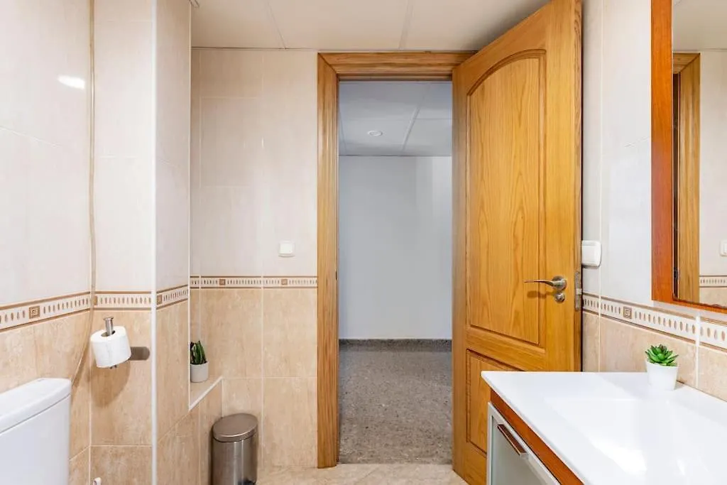Apartment Amplio Piso Para Disfrutar Del Centro De Malaga Con Parking Gratuito
