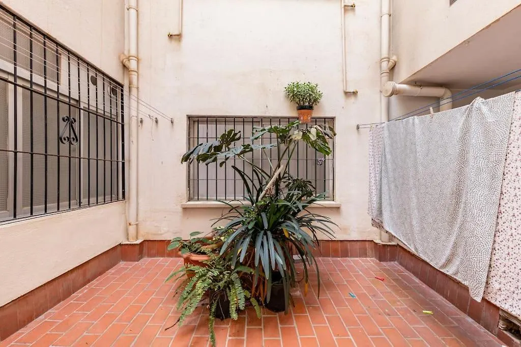 Amplio Piso Para Disfrutar Del Centro De Malaga Con Parking Gratuito Spain